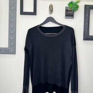 lululemon - Reversable Grey/Black Yogi Crewneck - Size M